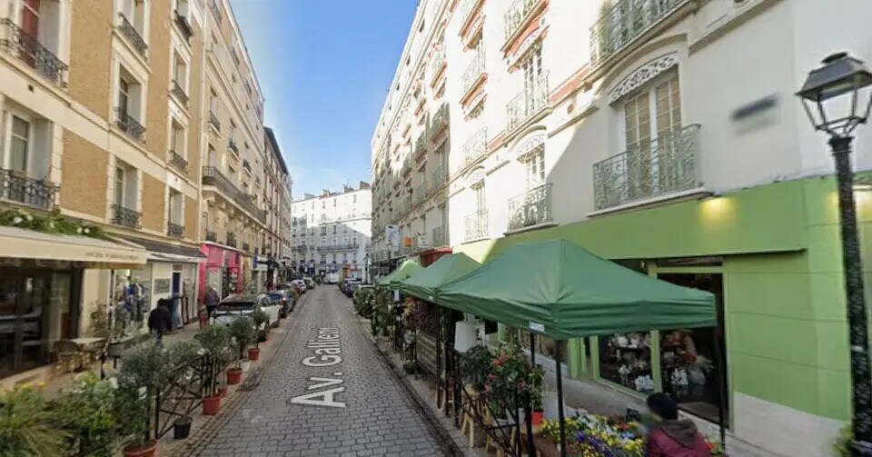 Avenue Gallieni, Courbevoie à louer Photo de l’immeuble– Image 1 sur 3