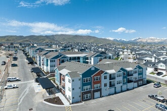 14352 S Via Molvero Way, Herriman, UT - VUE AÉRIENNE  vue de carte