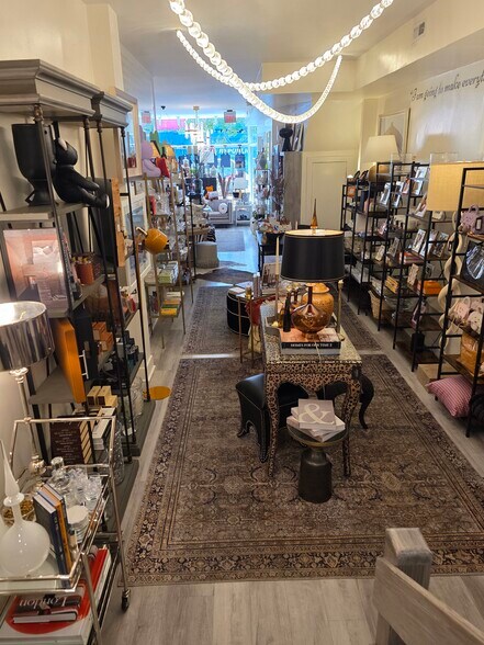 114 S 19th St, Philadelphia, PA à louer - Photo de l’immeuble – Image 3 sur 7