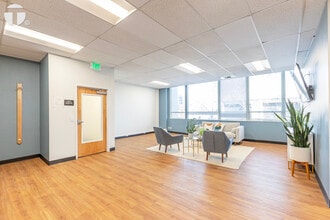 1401 21st St, Sacramento, CA à louer Photo de l’immeuble– Image 1 sur 10