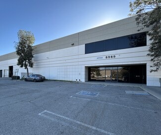 Plus de détails pour 8963-8969 Bradley Ave, Sun Valley, CA - Industriel/Logistique à louer