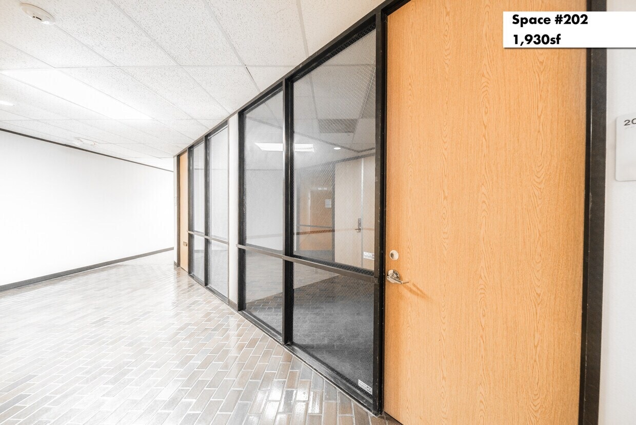 1880 S Dairy Ashford Rd, Houston, TX à louer Autre– Image 1 sur 4