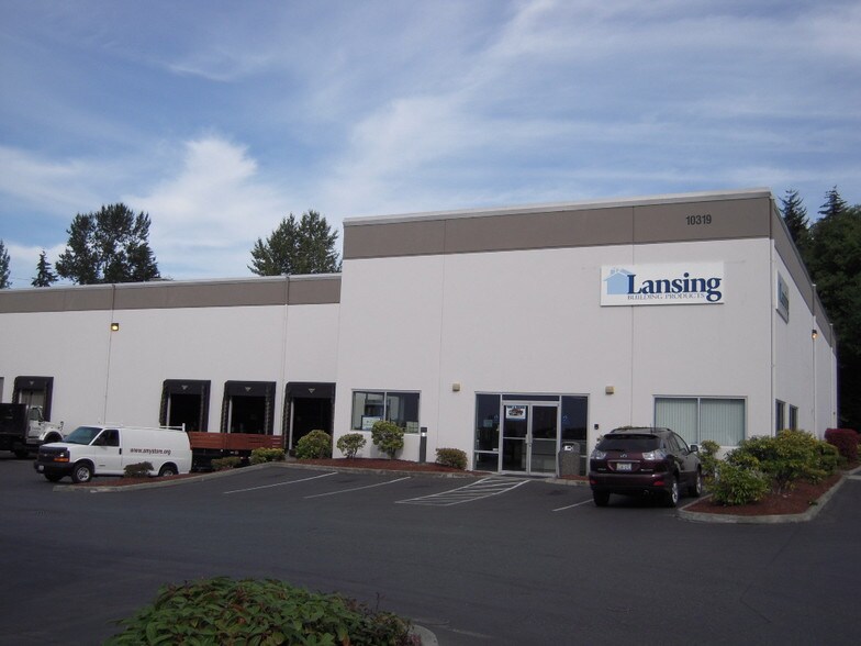 10315 Airport Rd, Everett, WA à louer - Photo de l’immeuble – Image 2 sur 2