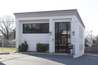 Plus de détails pour 745 E Squantum St, Quincy, MA - Bureau à vendre
