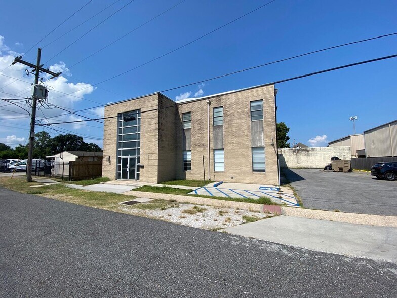 118 Giuffrias Ave, Metairie, LA à vendre - Photo de l’immeuble – Image 2 sur 21