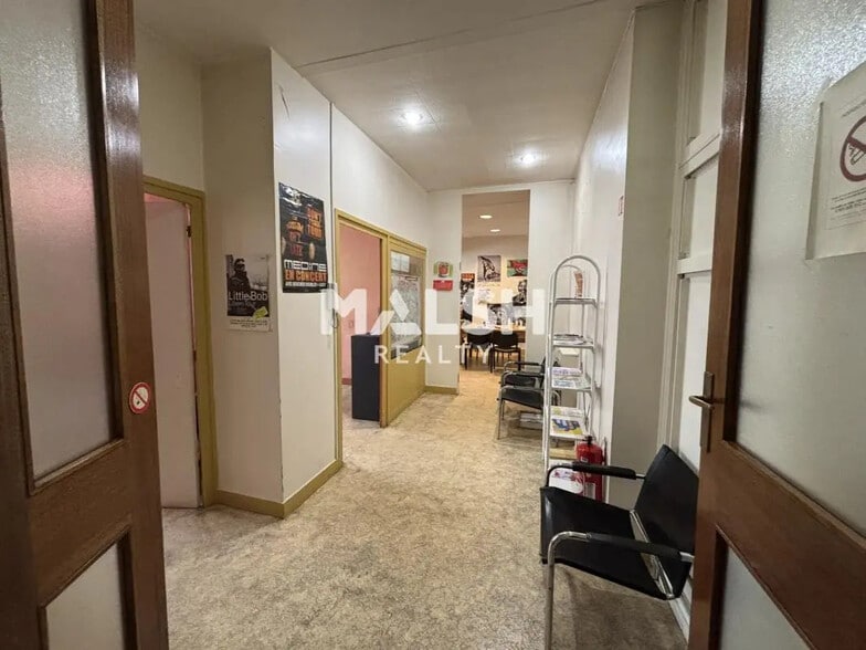 Bureau dans Lyon à louer - Photo de l’immeuble – Image 3 sur 8