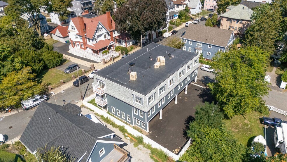 60 Stanley St, Boston, MA à vendre - Photo principale – Image 1 sur 2