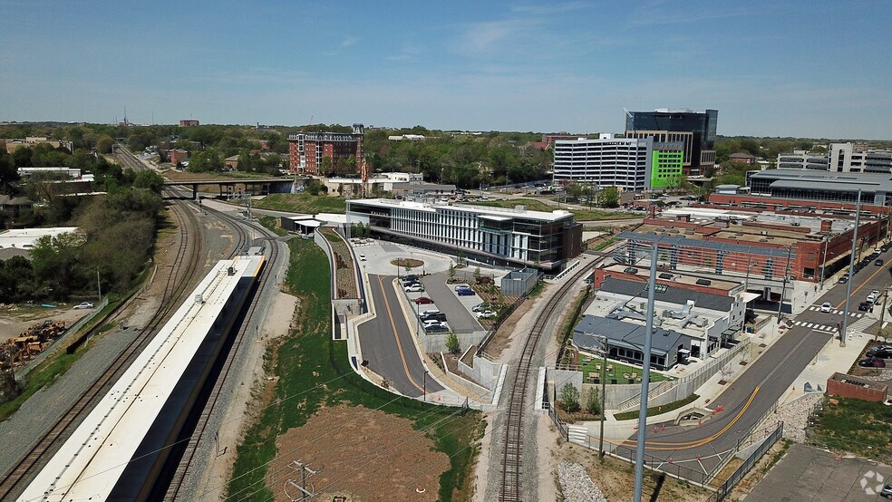 510 W Martin St, Raleigh, NC à louer - Aérien – Image 2 sur 10
