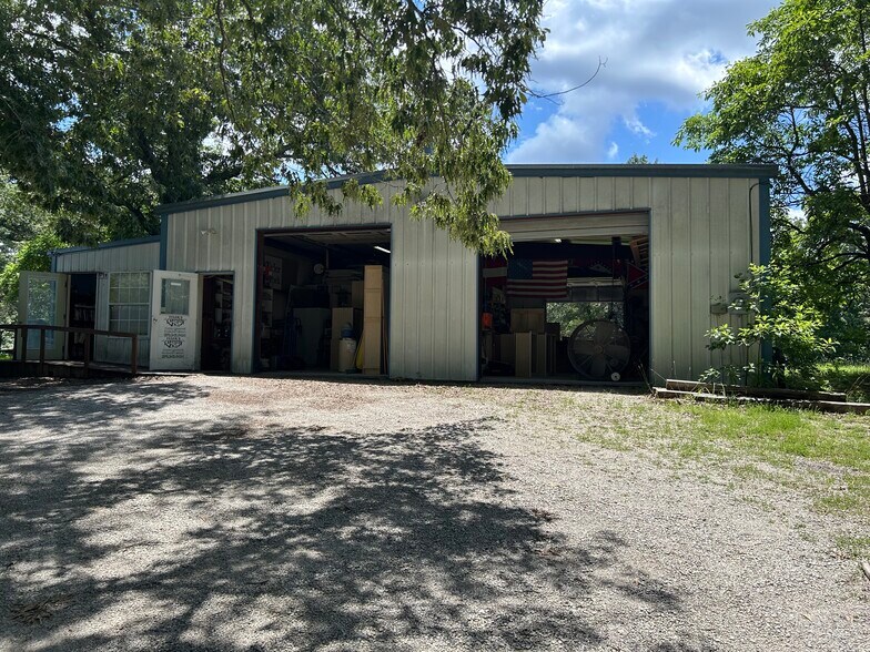 2682 AR-56, Calico Rock, AR à vendre - Photo de l’immeuble – Image 2 sur 15