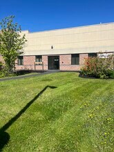 202 Gannett Dr, South Portland, ME à louer Photo intérieure– Image 1 sur 5