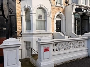 61 Church Rd, Hove à louer Photo de l’immeuble– Image 1 sur 1