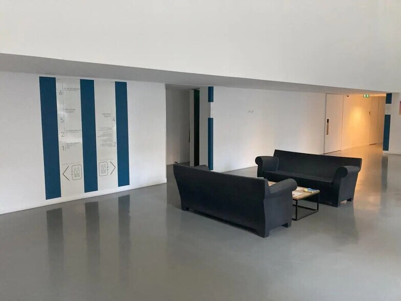 Bureau dans Nantes à louer - Photo de l’immeuble – Image 2 sur 9
