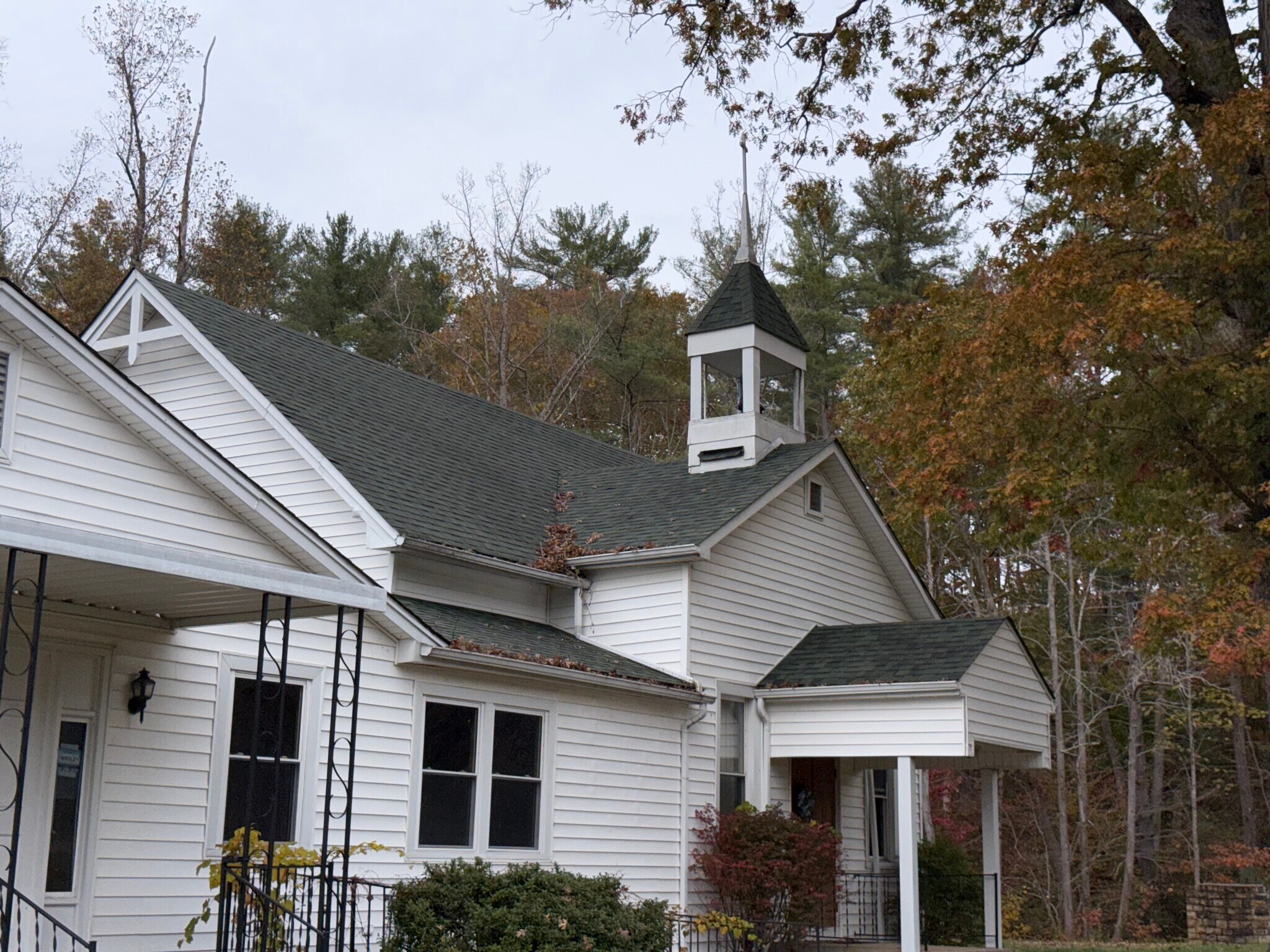 121 Church rd, Clifton Forge, VA à vendre Photo principale– Image 1 sur 6