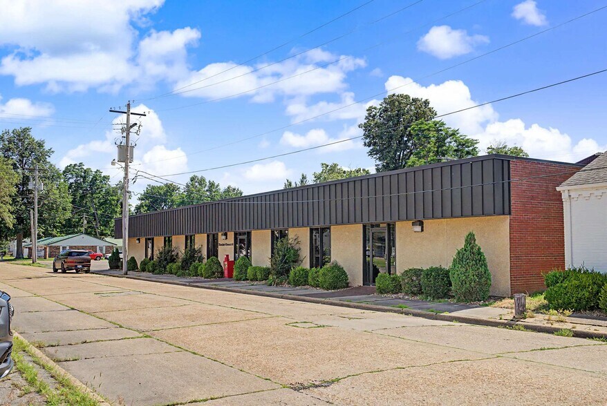 205 S New Madrid St, Sikeston, MO à vendre - Photo de l’immeuble – Image 2 sur 14