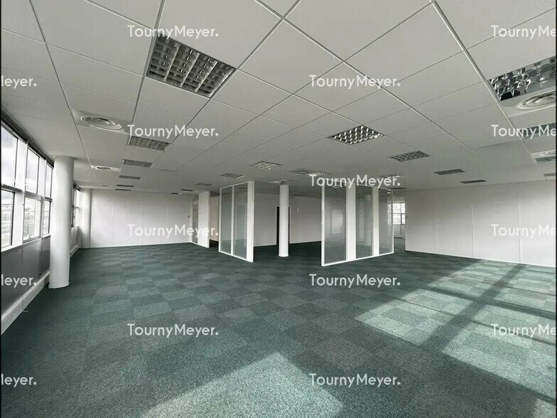 Bureau dans Toulouse à louer - Photo de l’immeuble – Image 3 sur 8