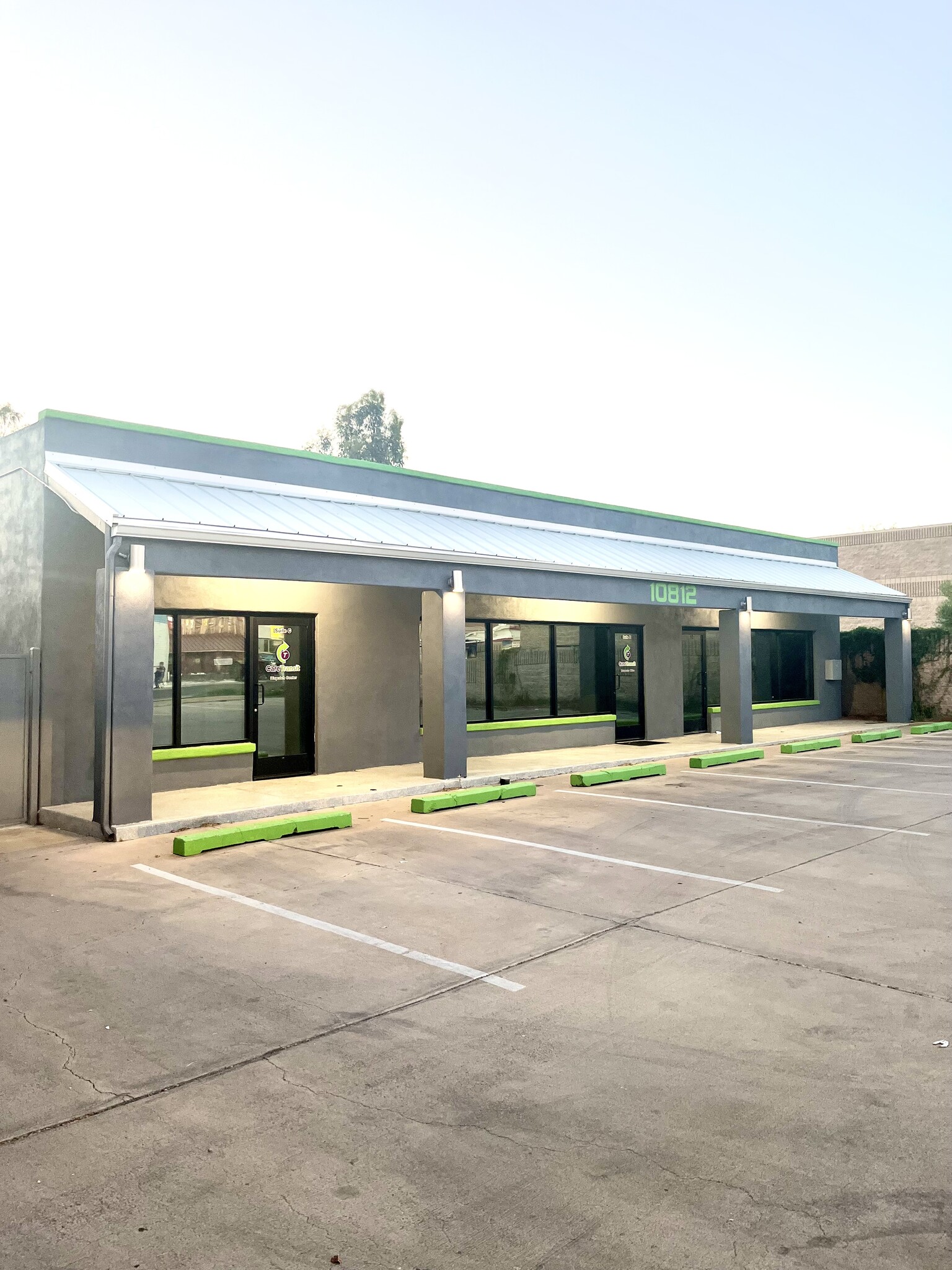 10812 N Cave Creek Rd, Phoenix, AZ à louer Photo de l’immeuble– Image 1 sur 24