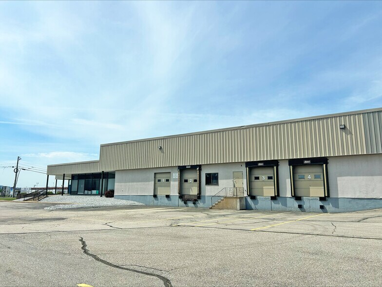 35 Pine St, Manchester, NH à louer - Photo de l’immeuble – Image 3 sur 16