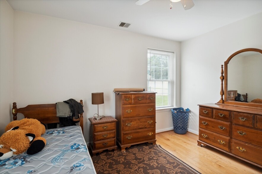 20 S Village Ave, Exton, PA à vendre - Photo de l’immeuble – Image 3 sur 62