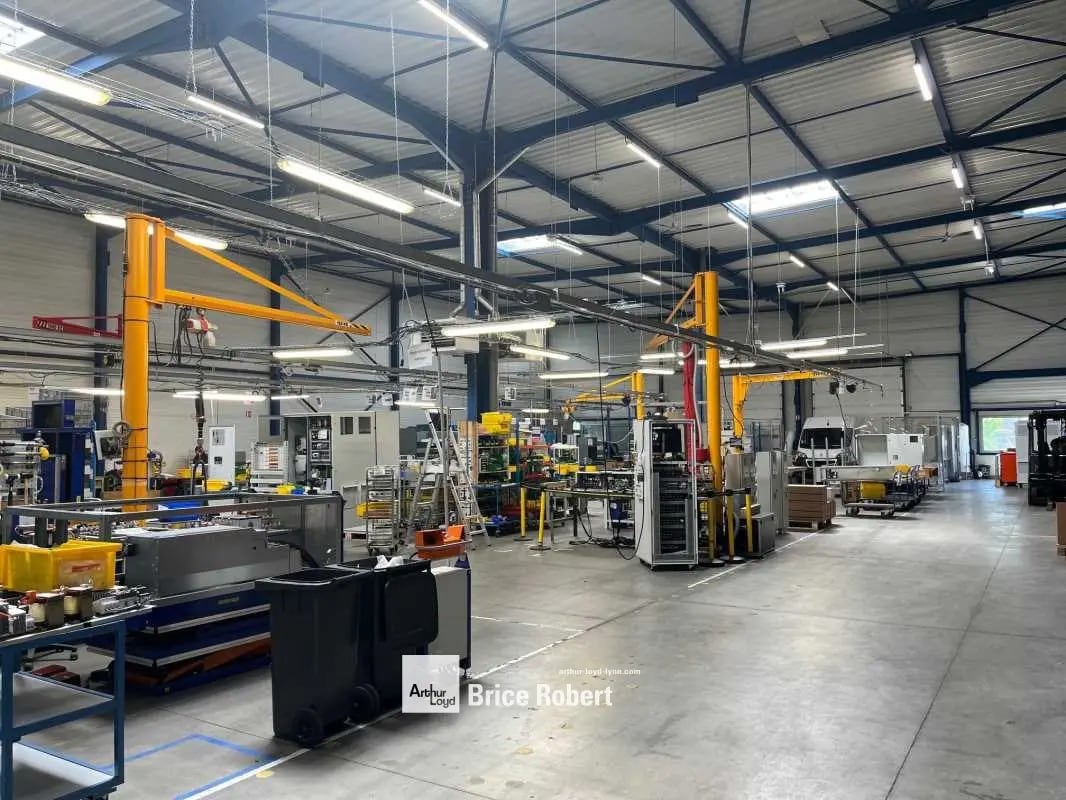 Local d'activités dans Dagneux à vendre Photo intérieure– Image 1 sur 2