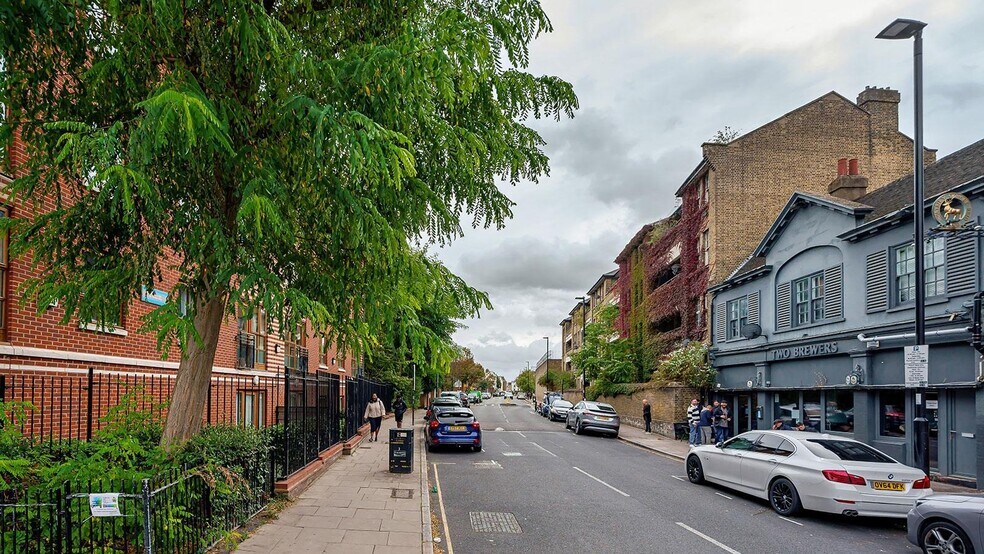 109 Roman Way, Londres à vendre - Photo de l’immeuble – Image 3 sur 6