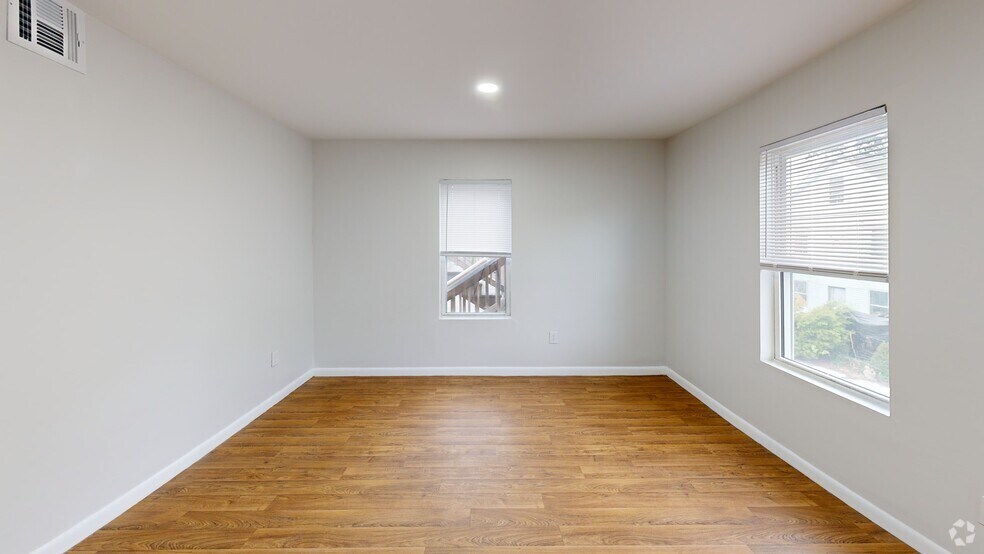 28-38 North St, Ware, MA à vendre - Numérisation 3D Matterport – Image 3 sur 20