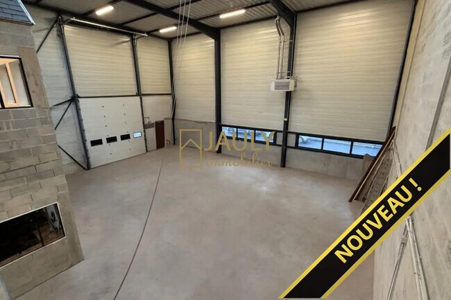 Plus de détails pour Local d'activités à louer