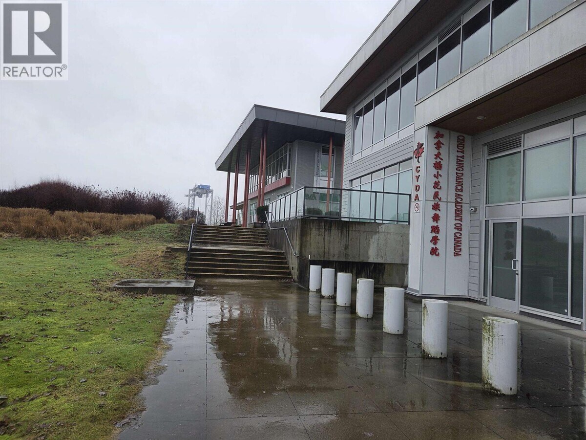 10155 River Dr, Richmond, BC V6X 0L3 - Lot 1020/1030 -  - Photo intérieure - Image 1 of 9