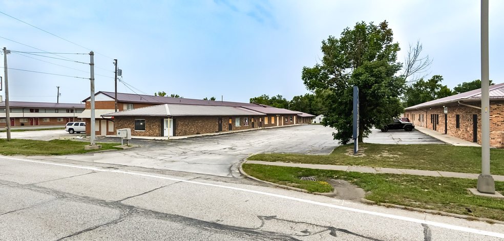 916 W Coliseum Blvd, Fort Wayne, IN à louer - Photo de l’immeuble – Image 2 sur 7