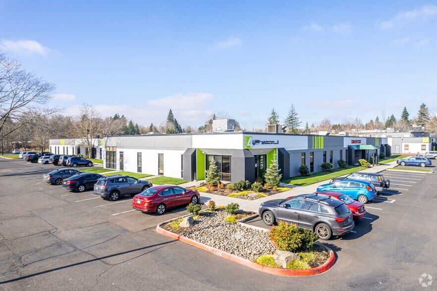 12100-12120 SW Garden Pl, Tigard, OR à louer - Photo de l’immeuble – Image 3 sur 7