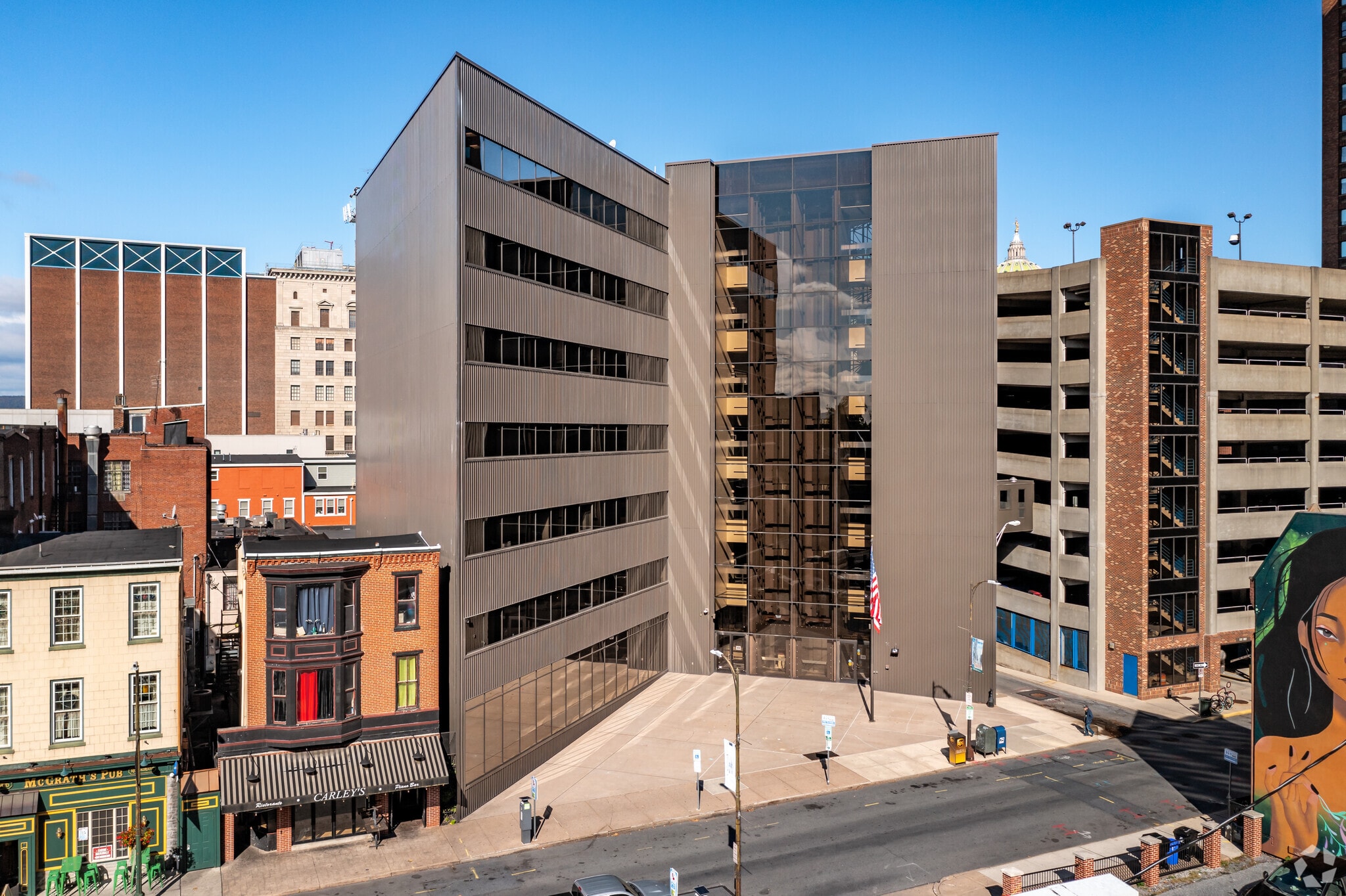 212 Locust St, Harrisburg, PA à louer Photo principale– Image 1 sur 19