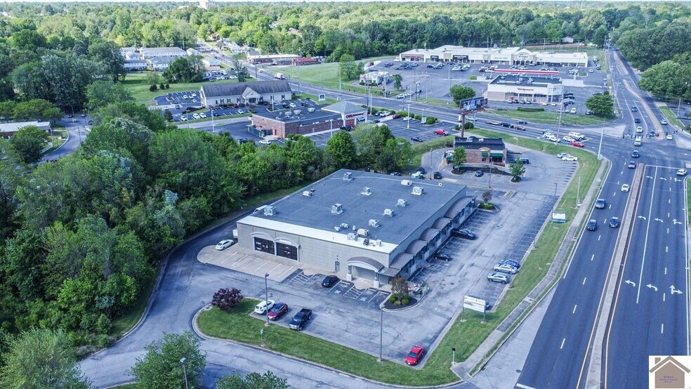 3160 Parisa Dr, Paducah, KY à louer - Photo de l’immeuble – Image 3 sur 10