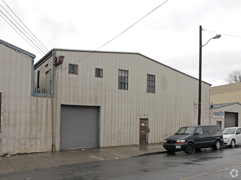 1435 Van Dyke Ave, San Francisco, CA à vendre - Photo de l’immeuble – Image 2 sur 10