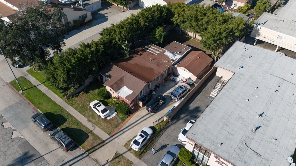 2929 S Mansfield Ave, Los Angeles, CA à vendre - Photo de l’immeuble – Image 3 sur 4