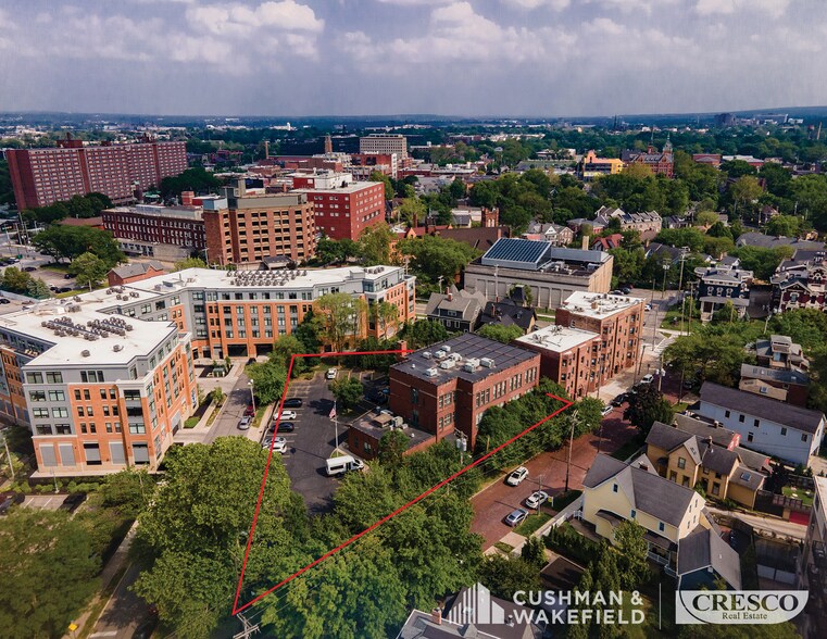 1515 W 29th St, Cleveland, OH à louer - Photo de l’immeuble – Image 1 sur 24