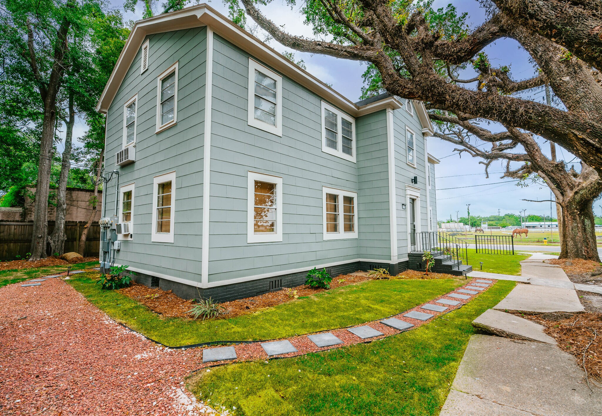 1300 Illinois St, Mobile, AL à vendre Photo principale– Image 1 sur 22