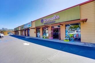 6348-6360 Riverdale St, San Diego, CA à louer Photo de l’immeuble– Image 1 sur 7