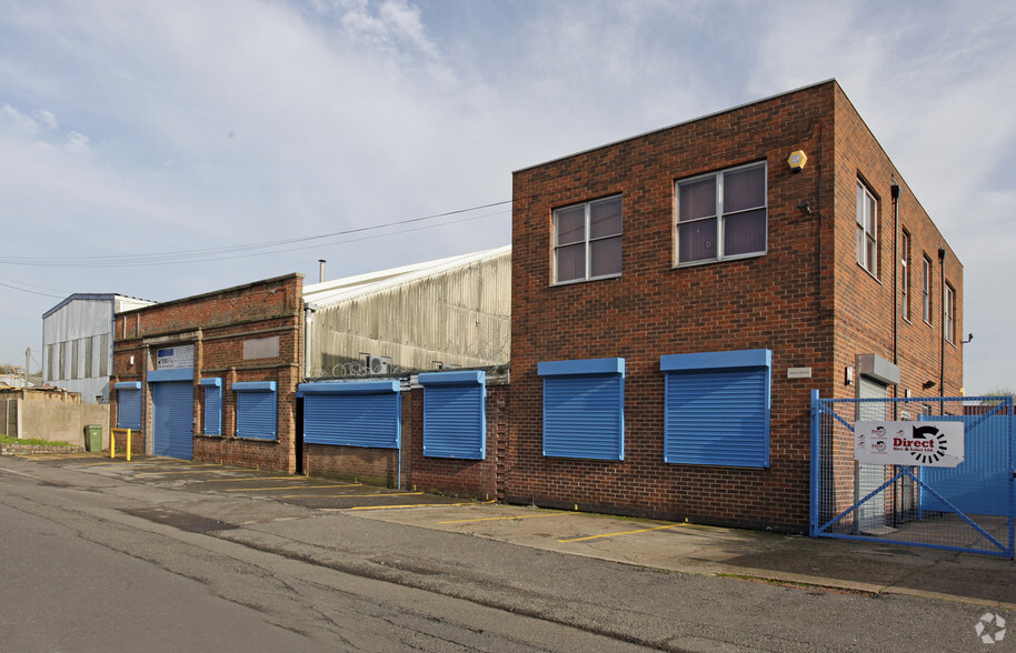 Trent Ln, Nottingham à vendre - Photo principale – Image 1 sur 2