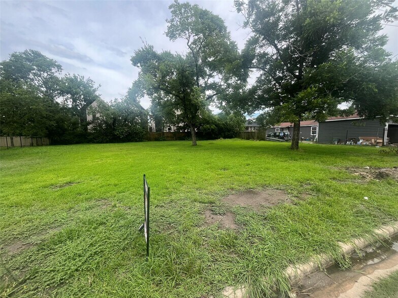3504 & 0 Cornell St, Houston, TX à vendre - Photo principale – Image 1 sur 6