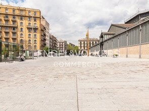 Local commercial dans Barcelone, Barcelona à louer Autre– Image 2 sur 6