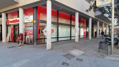Local commercial dans Igualada, Barcelona à louer Photo de l’immeuble– Image 1 sur 11