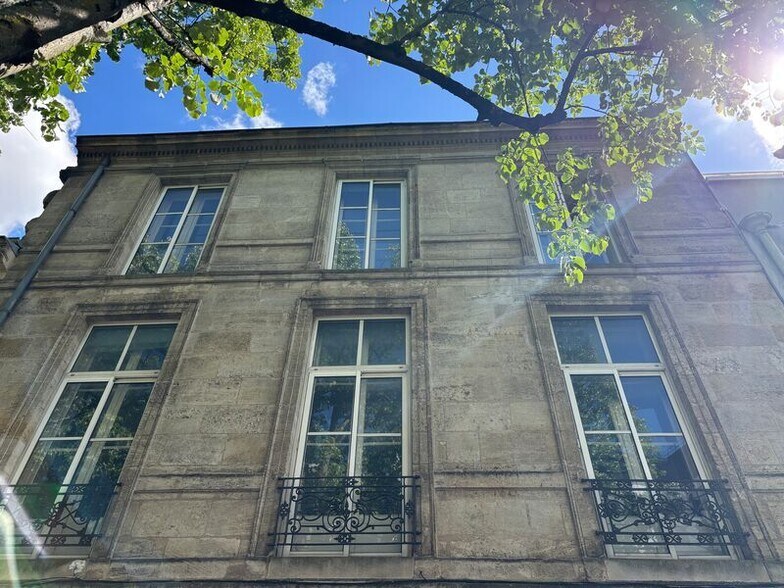 Bureau dans Bordeaux à louer - Photo de l’immeuble – Image 2 sur 6