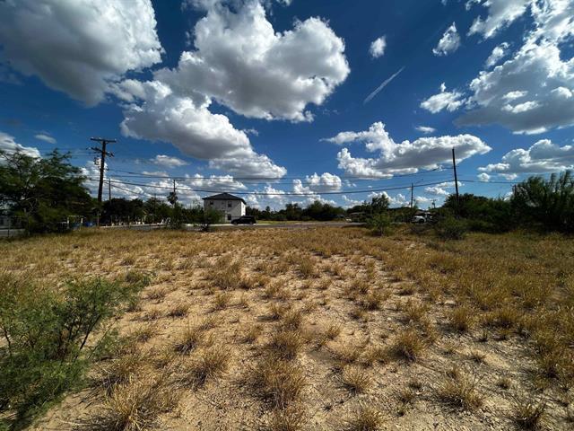 Canada & O'Kane, Laredo, TX à vendre - Photo principale – Image 1 sur 17