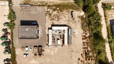 14 Bis Chemin De Séverin, Arles, BDR - Vue aérienne vue de carte