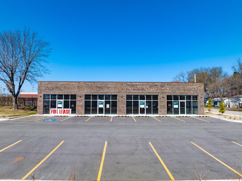 504 W Iola St, Broken Arrow, OK à vendre - Photo principale – Image 2 sur 4