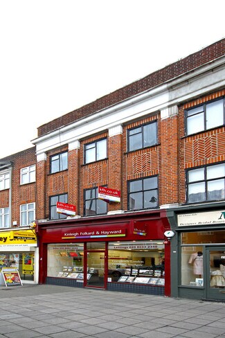 Plus de détails pour 83 Chase Side, Londres - Local commercial à louer
