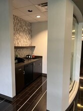 115 East Park Dr, Brentwood, TN à louer Photo de l’immeuble– Image 2 sur 8