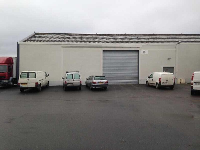 Industriel/Logistique dans Épinay-sur-Seine à louer - Photo de l’immeuble – Image 2 sur 20