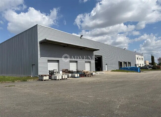 Plus de détails pour Industriel/Logistique à louer