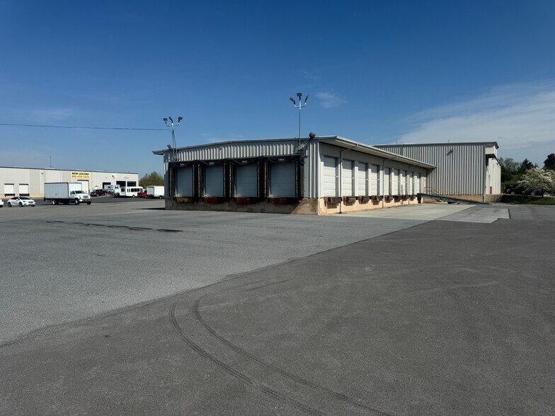 16125 Business Pky, Hagerstown, MD à louer - Photo de l’immeuble – Image 3 sur 24