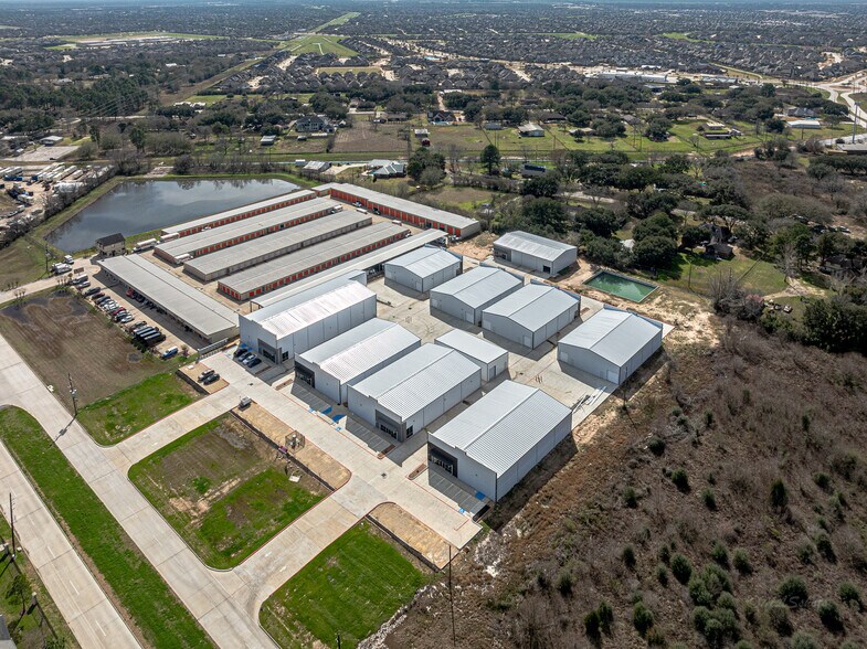 11555 Gaston, Katy, TX à louer - Aérien – Image 1 sur 3